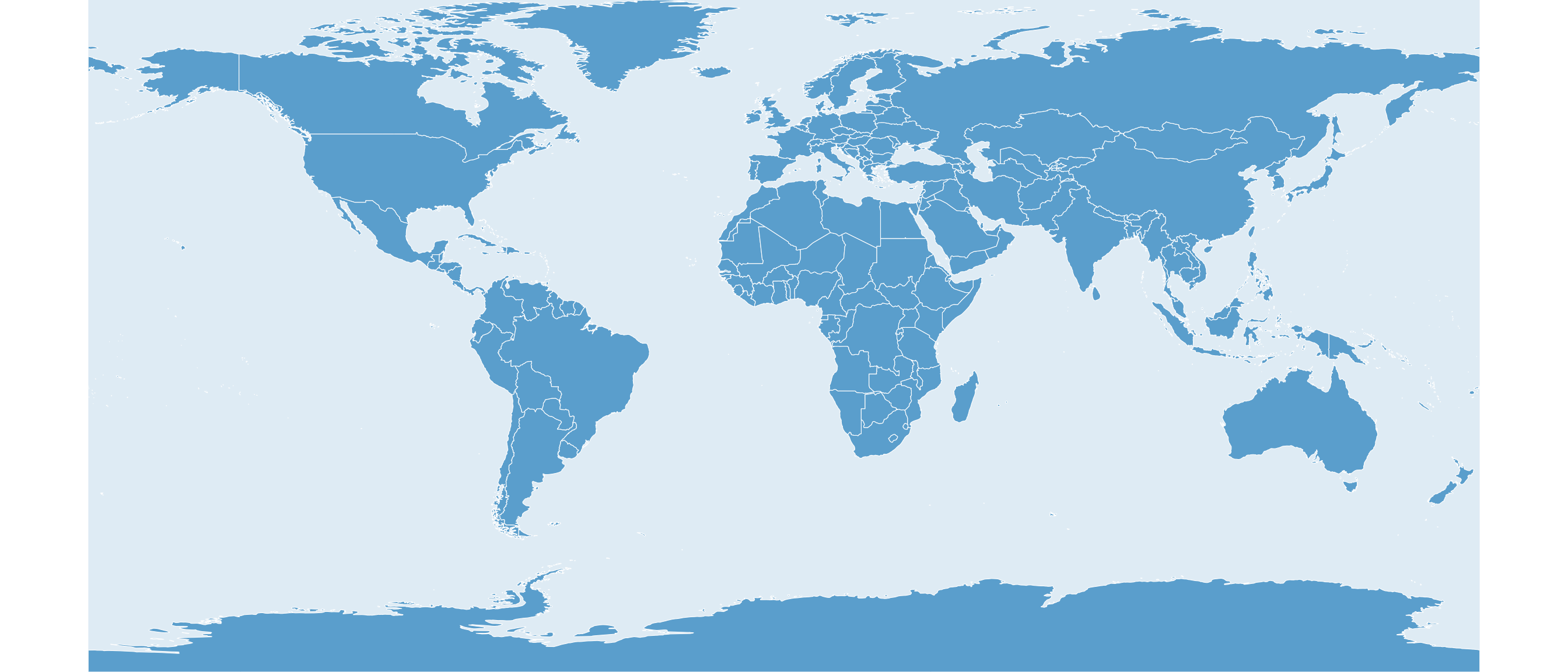 Carte du monde en projection plate carrée : les pays sont affichés directement en longitude et latitude, dans un rectangle. Les continents sont étirés horizontalement près des pôles, notamment le Groenland et l'Antarctique.